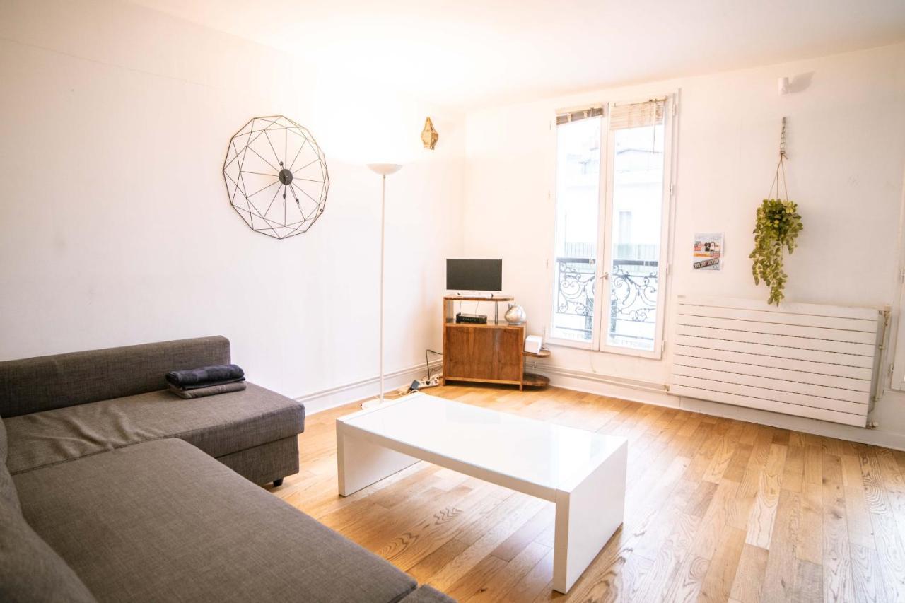 Appartement Montmartre Chappe Paris Exterior photo